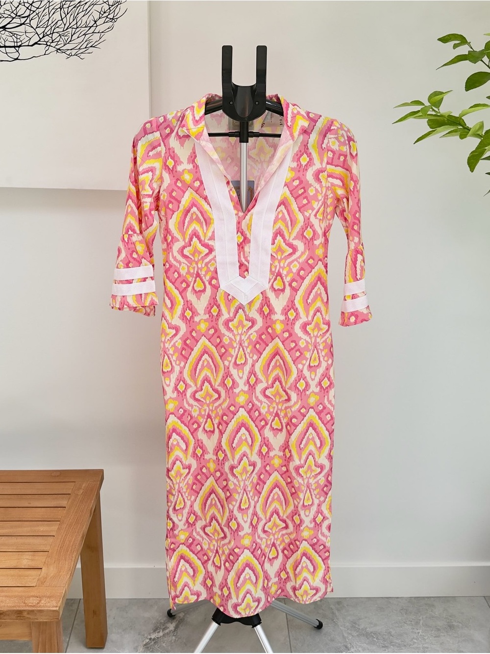 STS Pink Yellow White Geometric A-Line Midi Dress V-Neck 3/4 Sleeve XXS